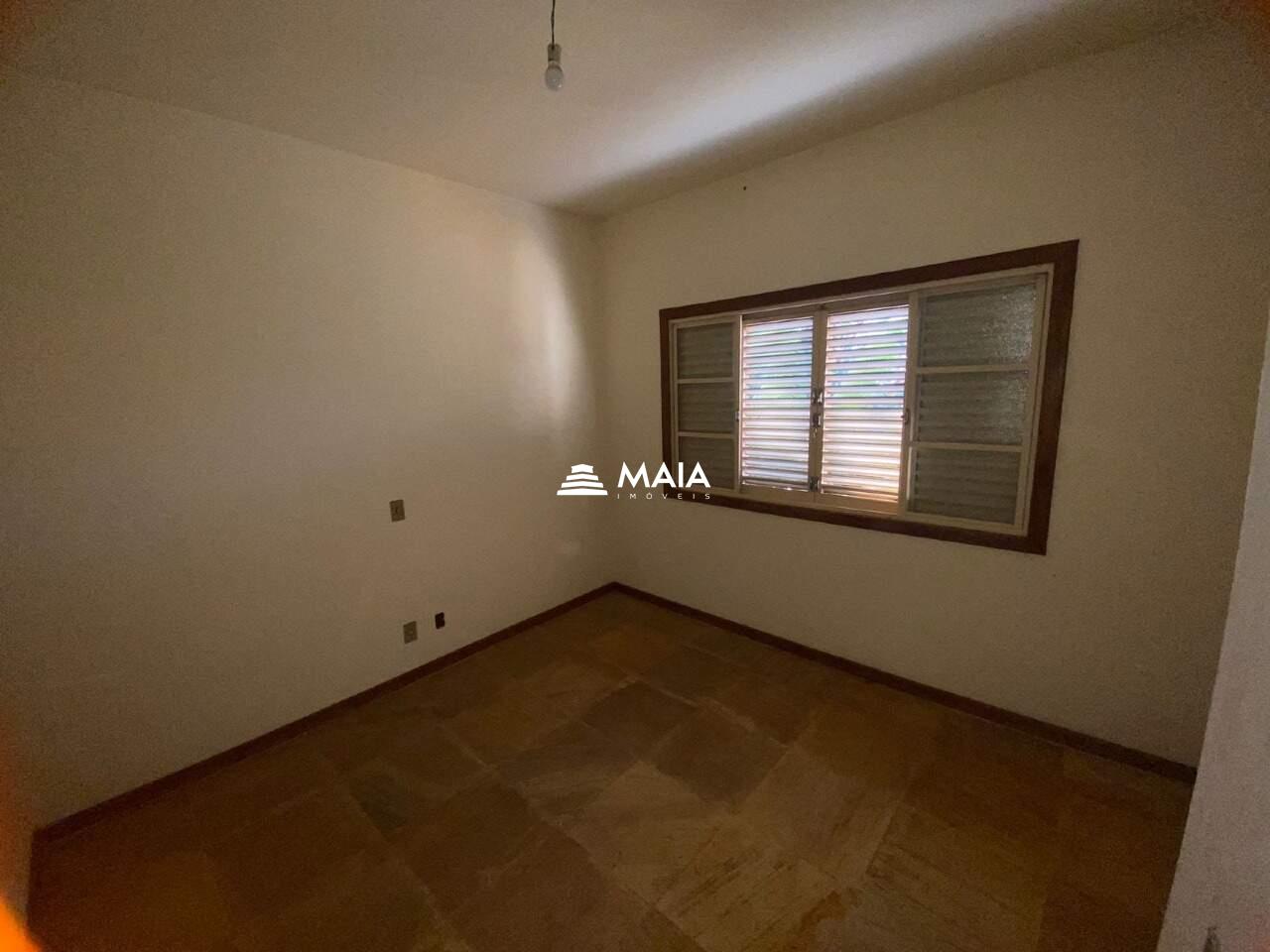 Terreno/Área à venda no Olinda: 