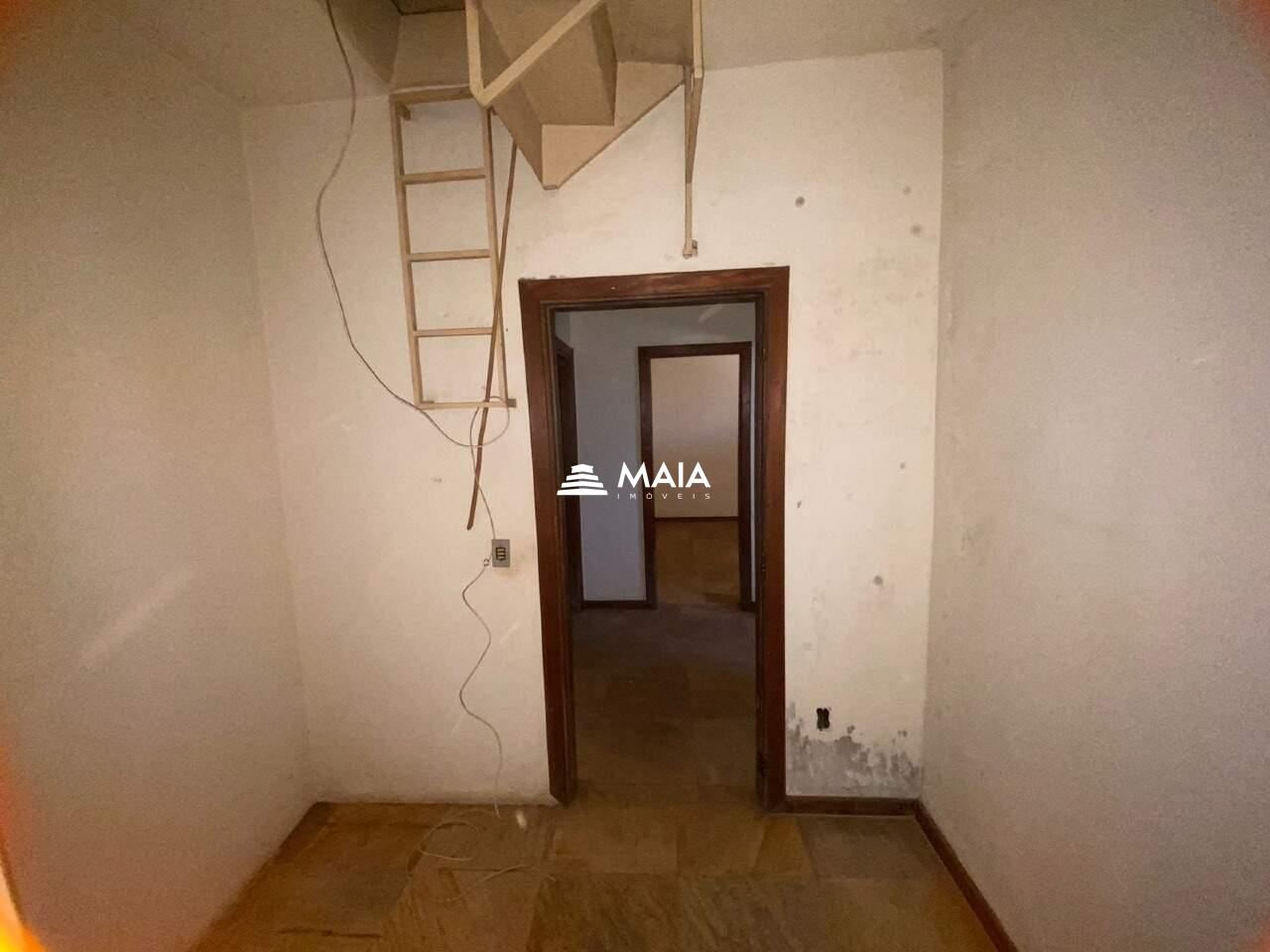 Terreno/Área à venda no Olinda: 