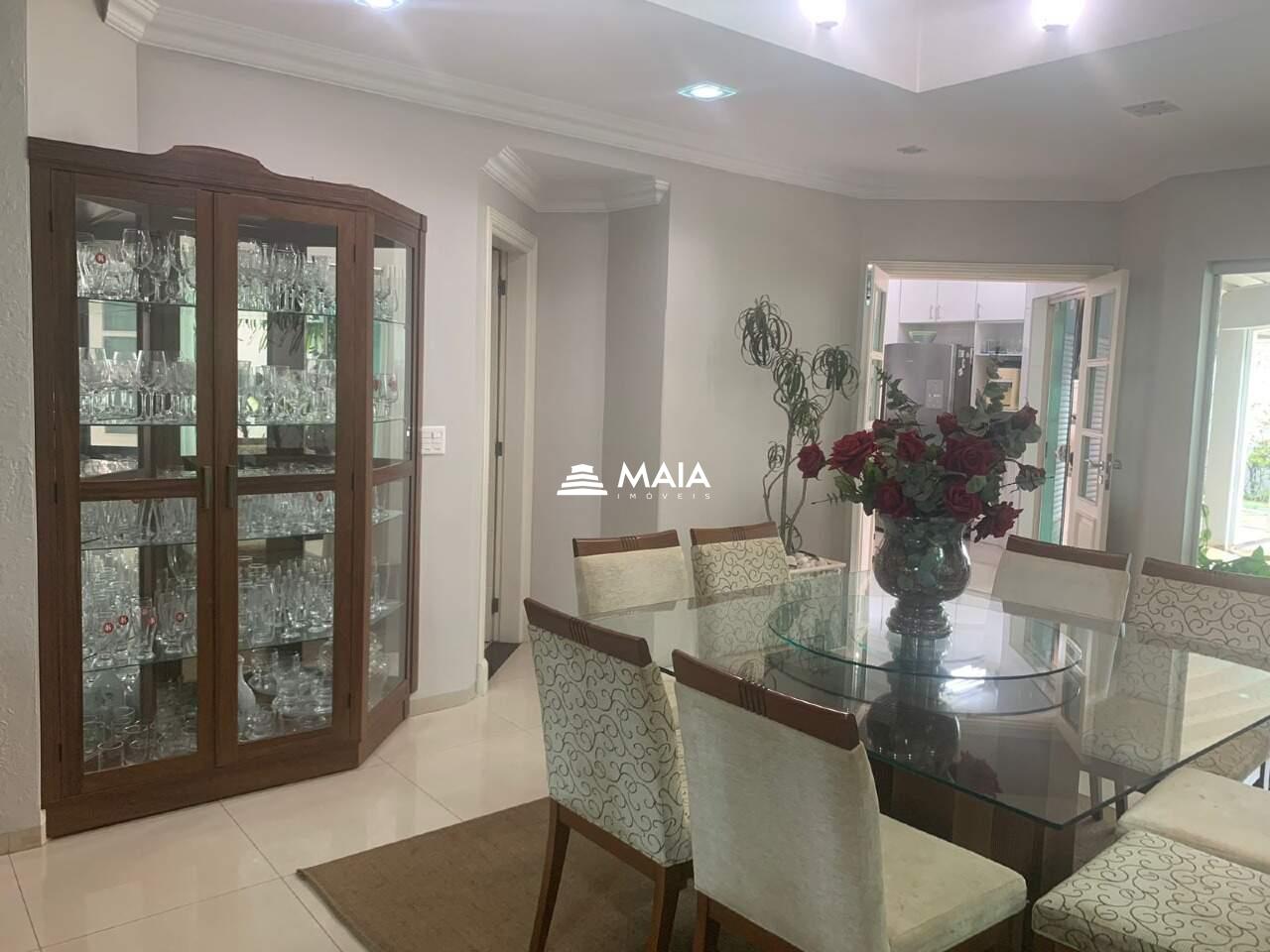 Casa à venda no Jardim do Lago: 