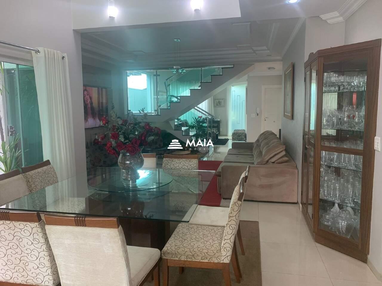 Casa à venda no Jardim do Lago: 