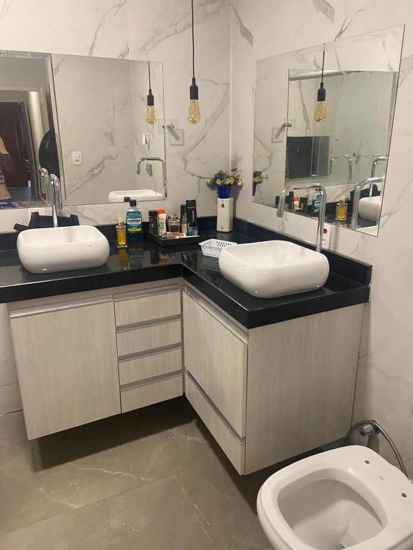 Casa à venda no Fabrício: 