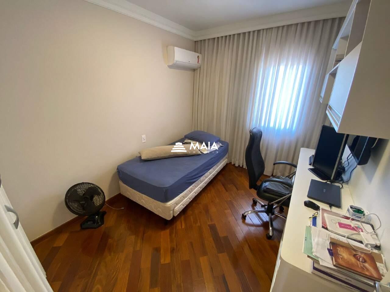 Apartamento à venda no Santa Maria: 