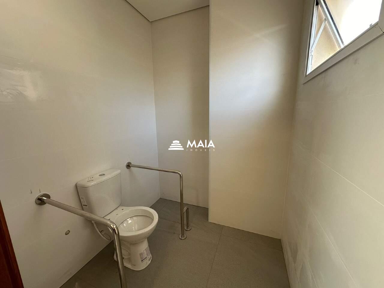 Apartamento à venda no Mercês: 