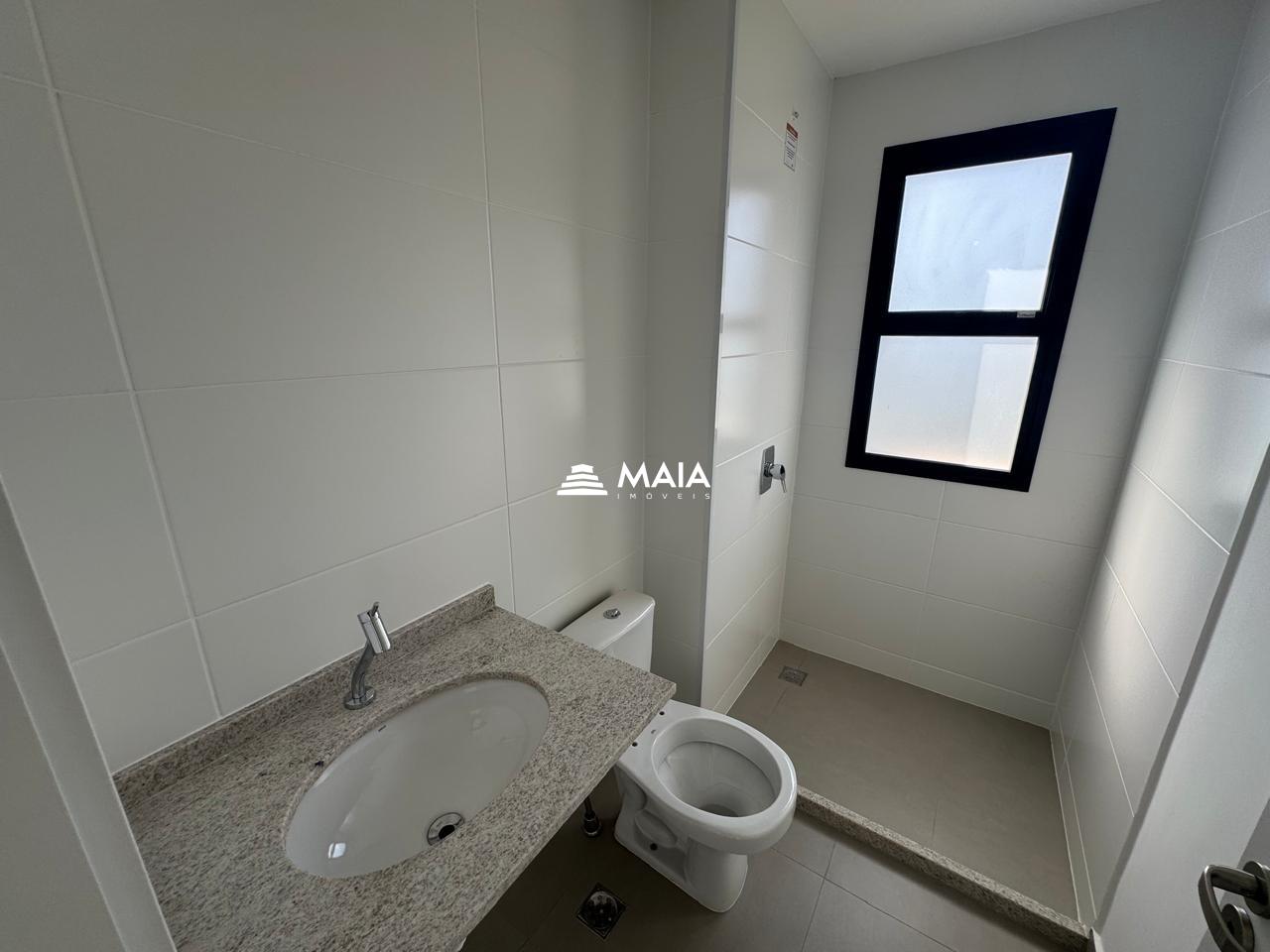 Apartamento à venda no Jardim do Lago: 