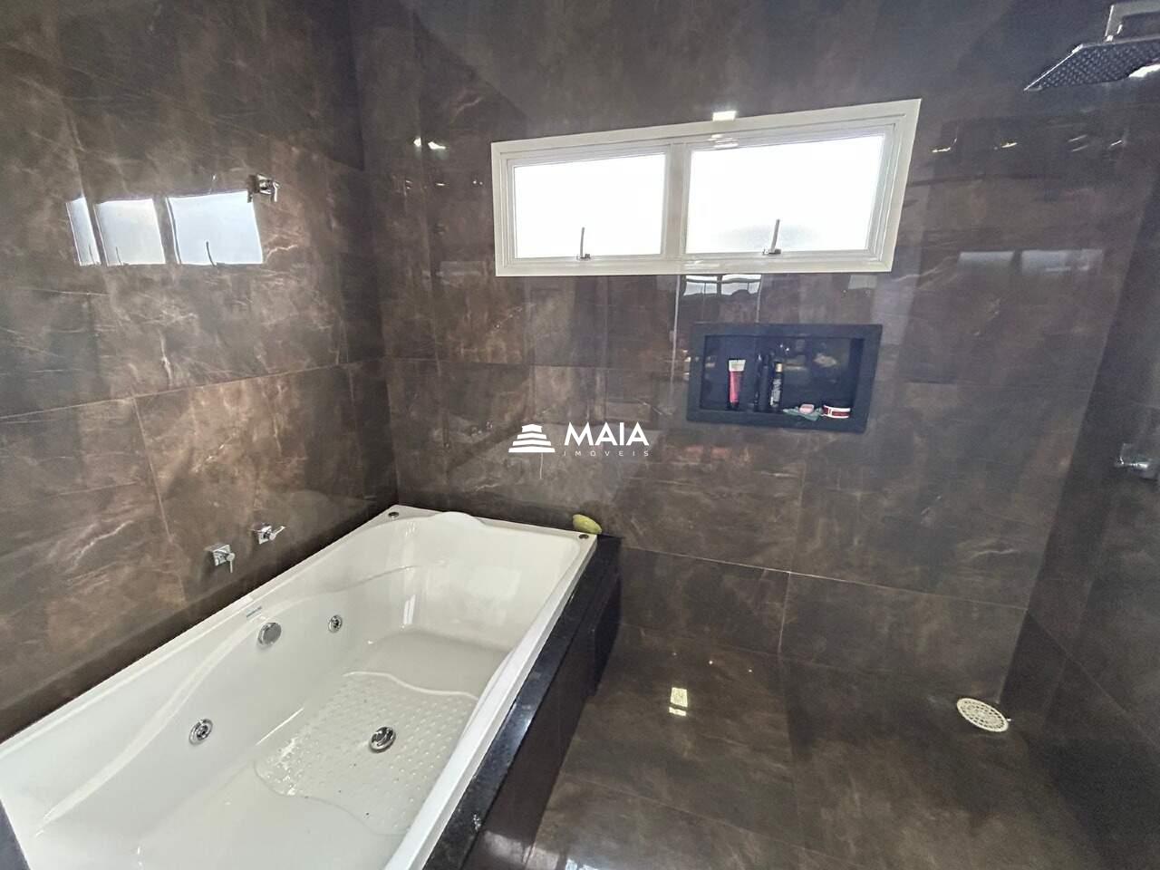 Casa de Condomínio à venda no Residencial Mário de Almeida Franco: 