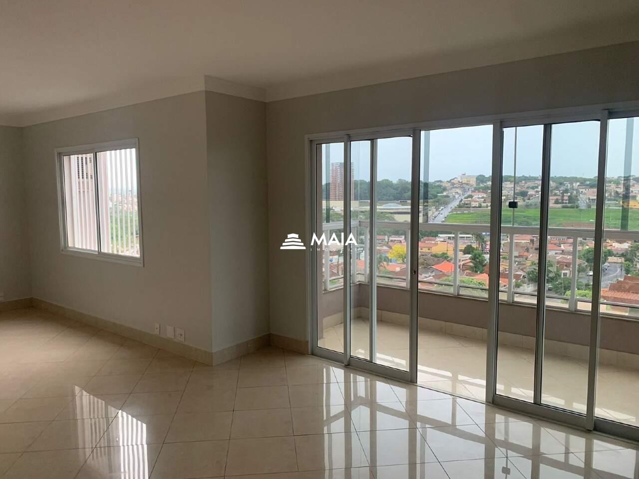 Apartamento à venda no Mercês: 