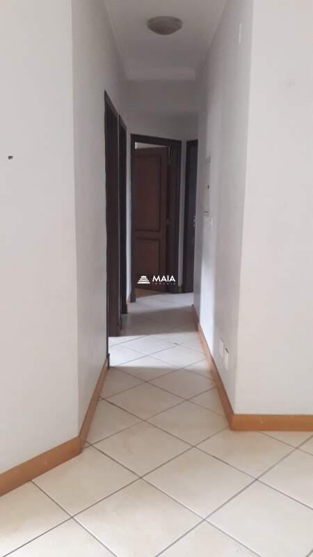 Apartamento à venda no Universitário: 