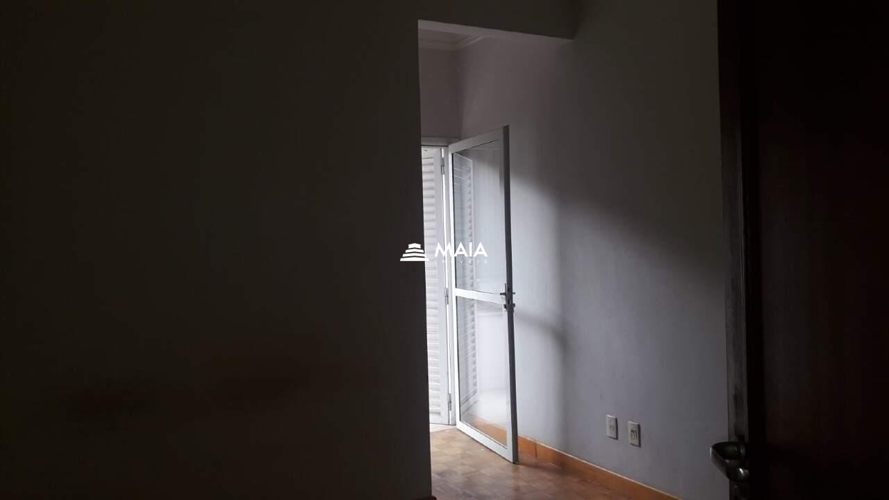 Apartamento à venda no Universitário: 