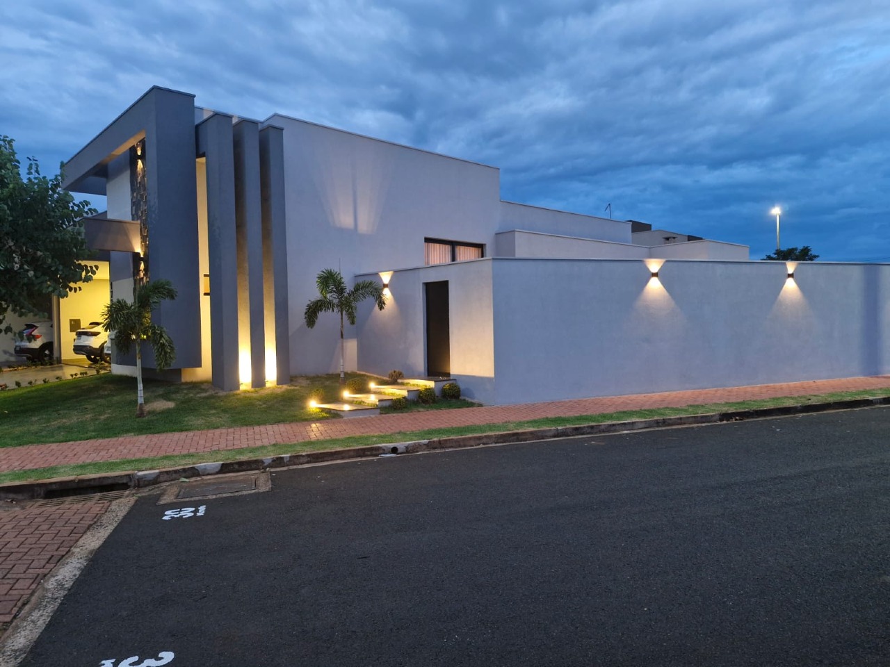Casa de Condomínio à venda no Estância dos Ipês: 