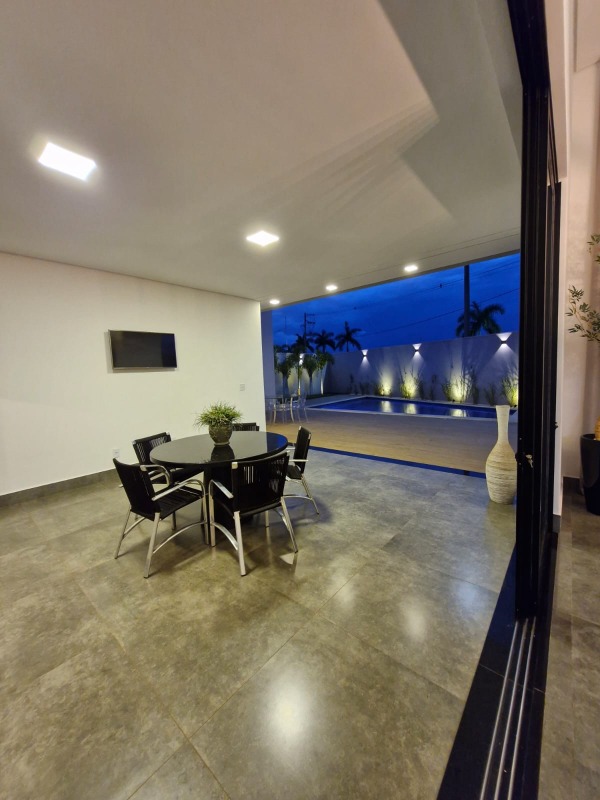 Casa de Condomínio à venda no Estância dos Ipês: 