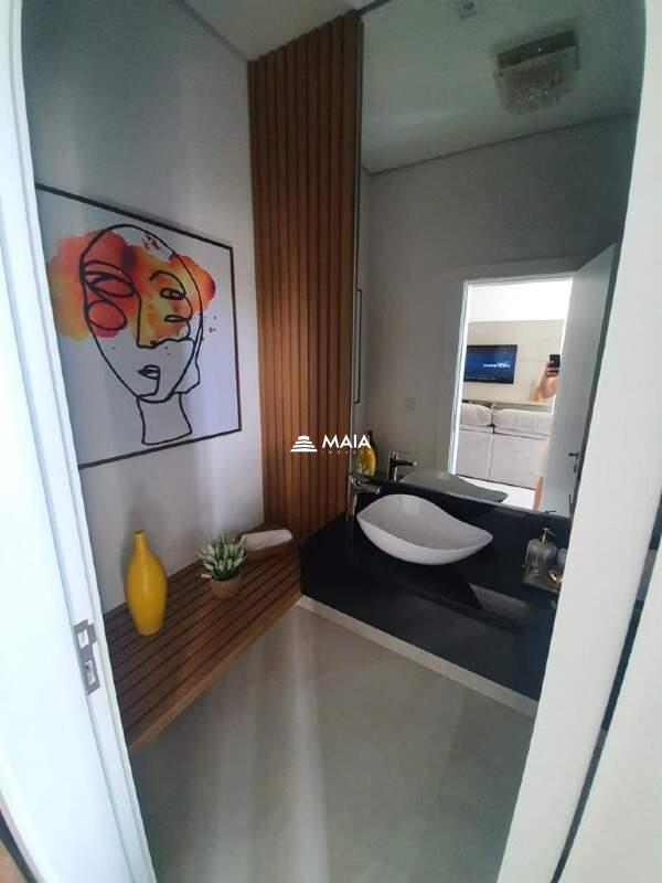 Casa de Condomínio à venda no Jockey Park: 