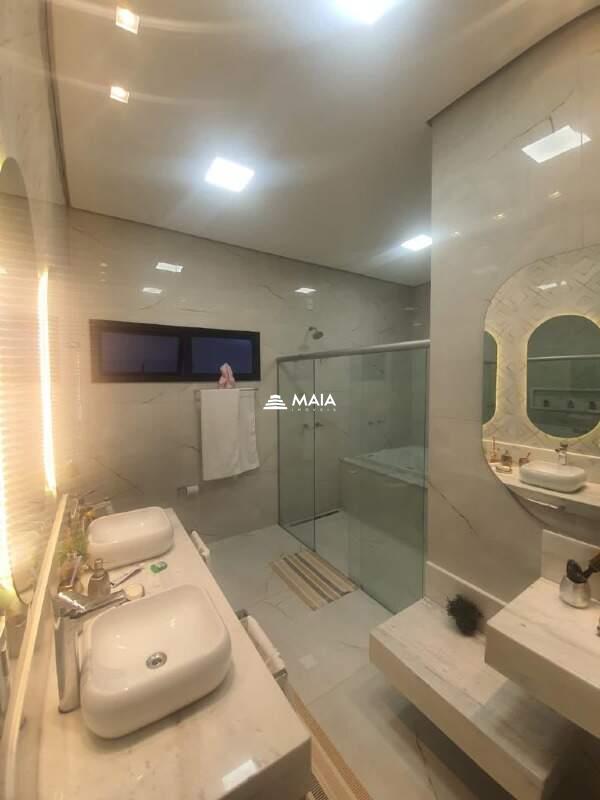 Casa de Condomínio à venda no Jockey Park: 