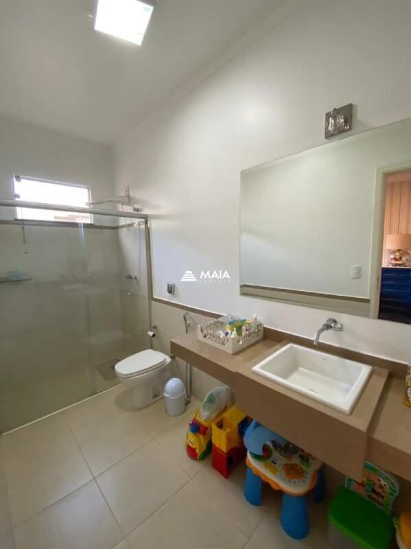 Casa de Condomínio à venda no Jockey Park: 