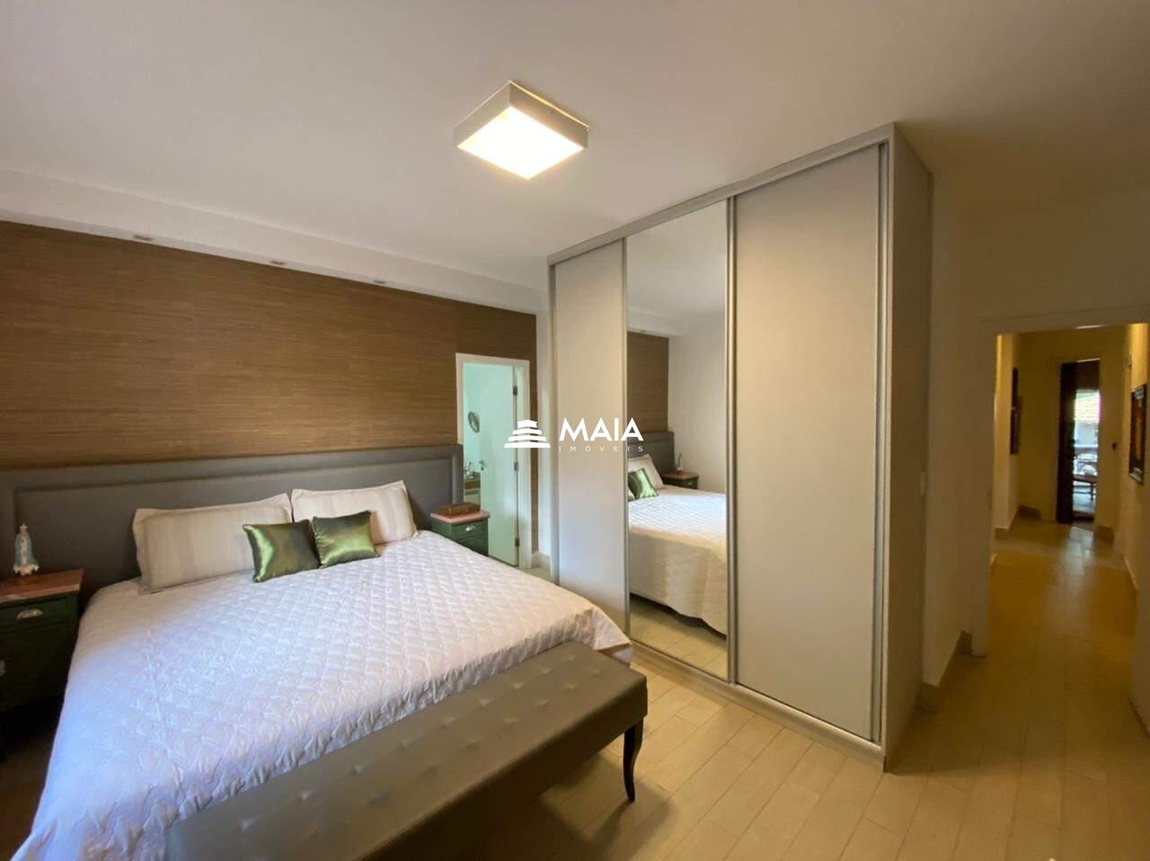 Casa de Condomínio à venda no Jockey Park: 