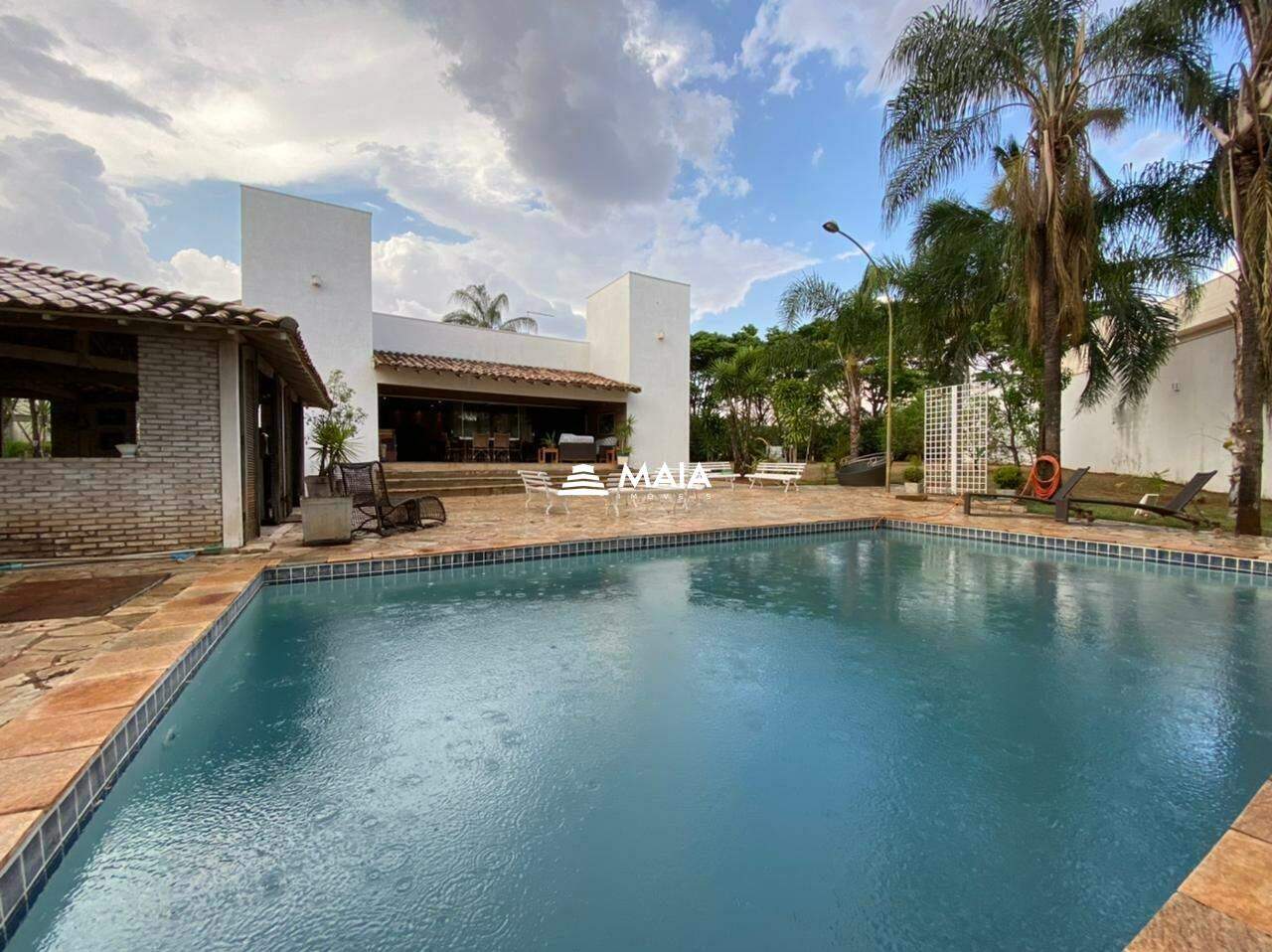 Casa de Condomínio à venda no Jockey Park: 