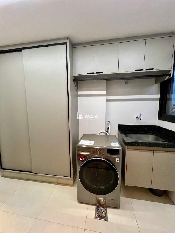 Apartamento à venda no Mercês: 