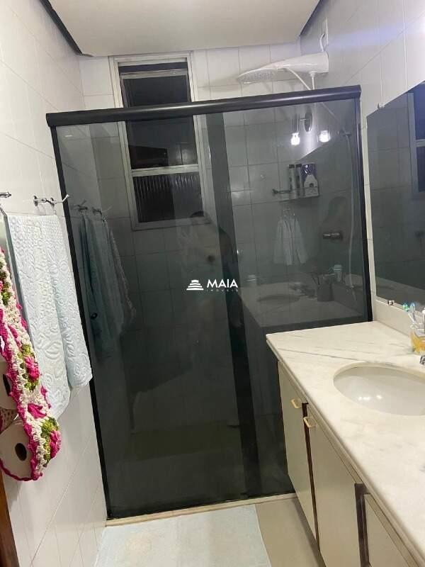 Apartamento à venda no Mercês: 