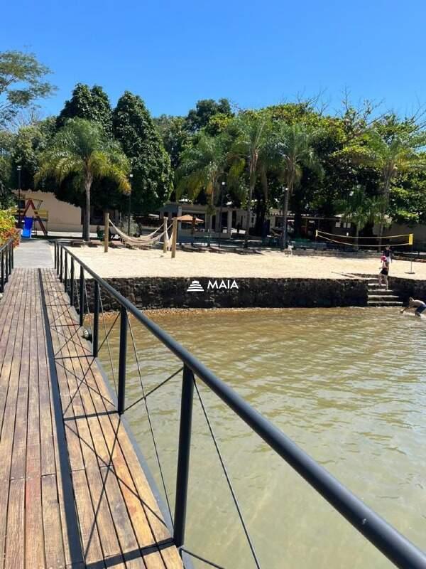 Casa de Condomínio à venda no Morada da Fronteira: 