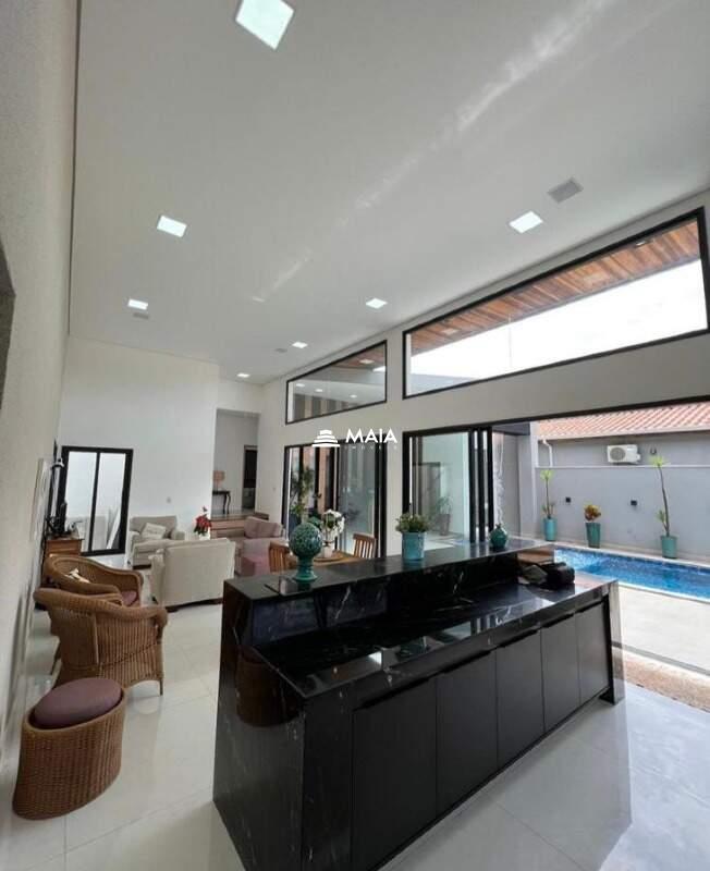 Casa de Condomínio à venda no Morada da Fronteira: 