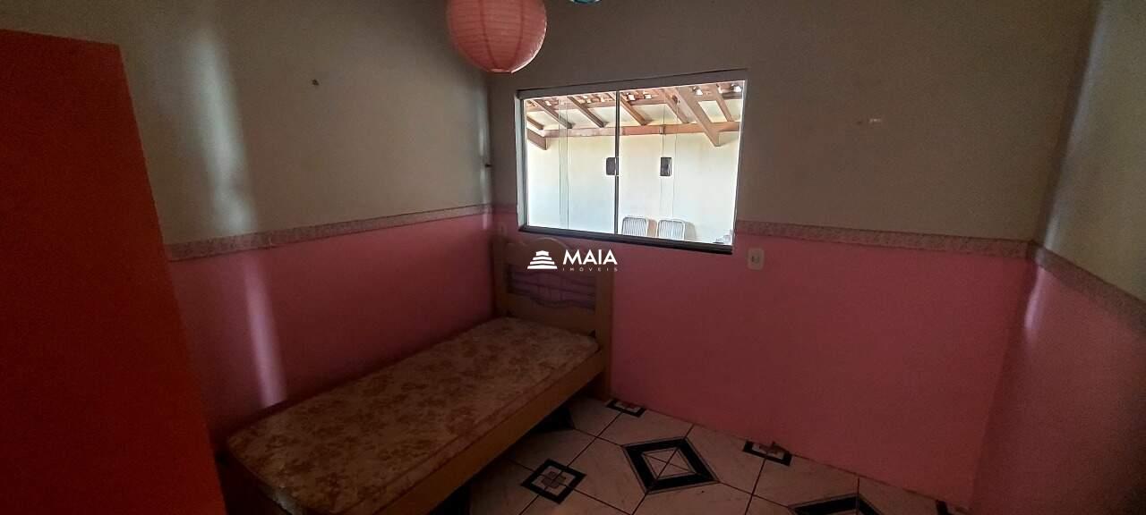 Casa à venda no Residencial Palmeiras: 