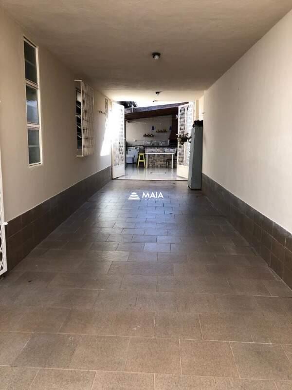 Casa à venda no Parque das Américas: 