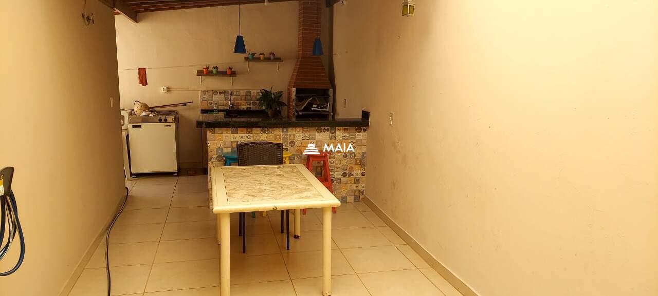 Casa à venda no Parque das Américas: 