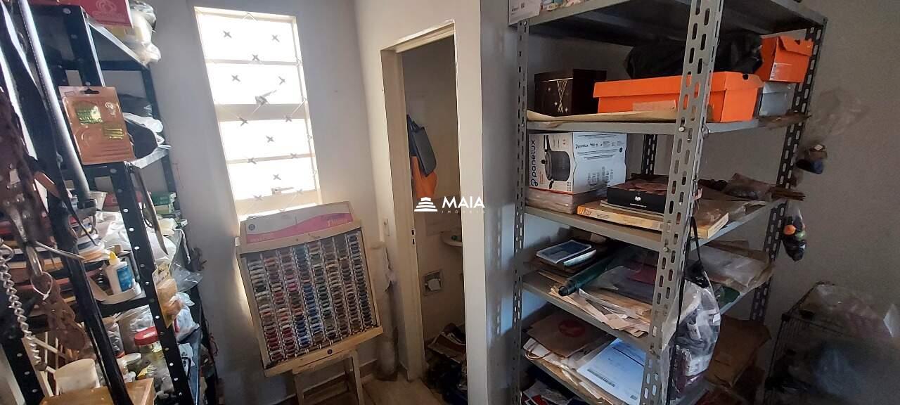 Casa à venda no Parque das Américas: 