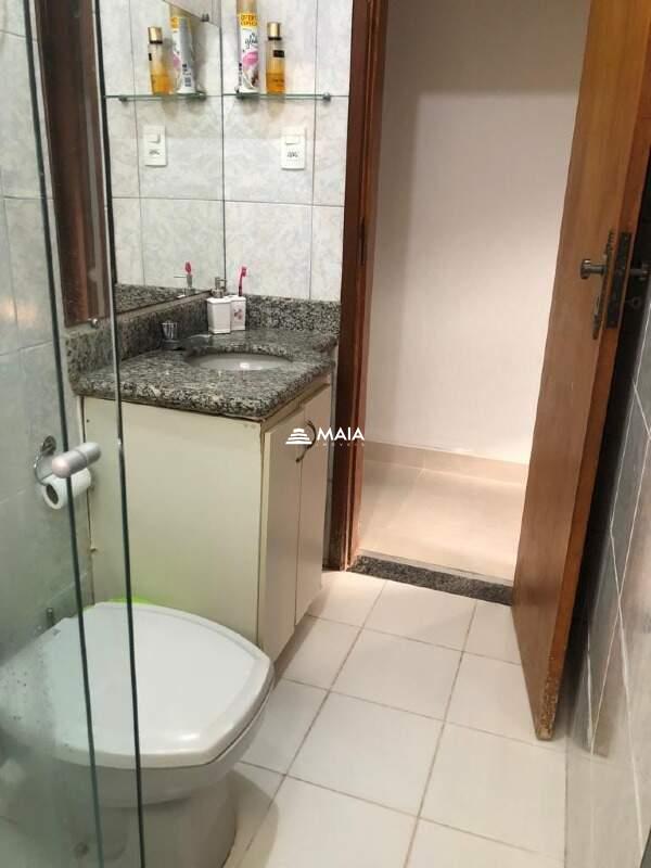 Casa à venda no Parque das Américas: 