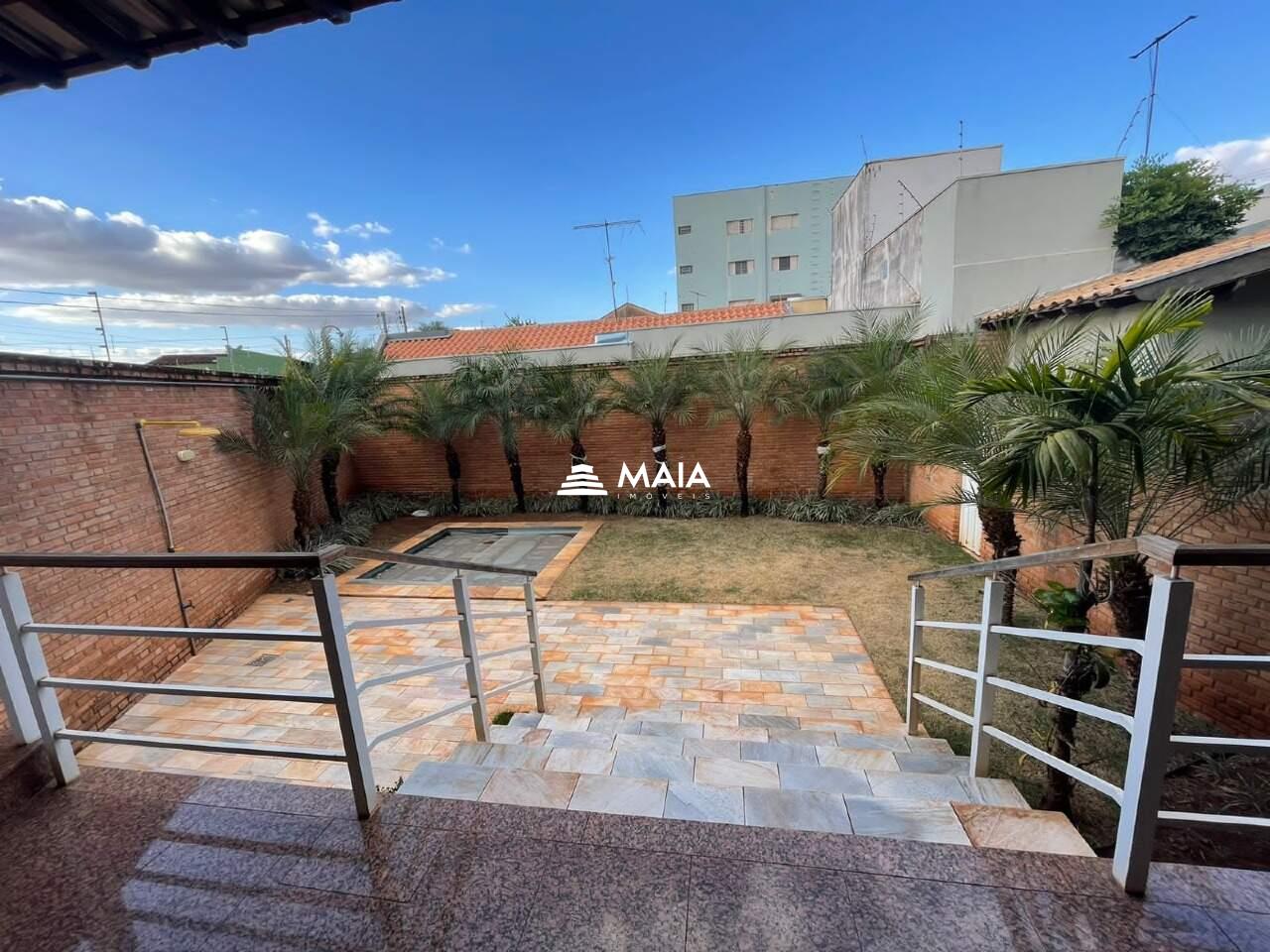 Casa à venda no Fabrício: 