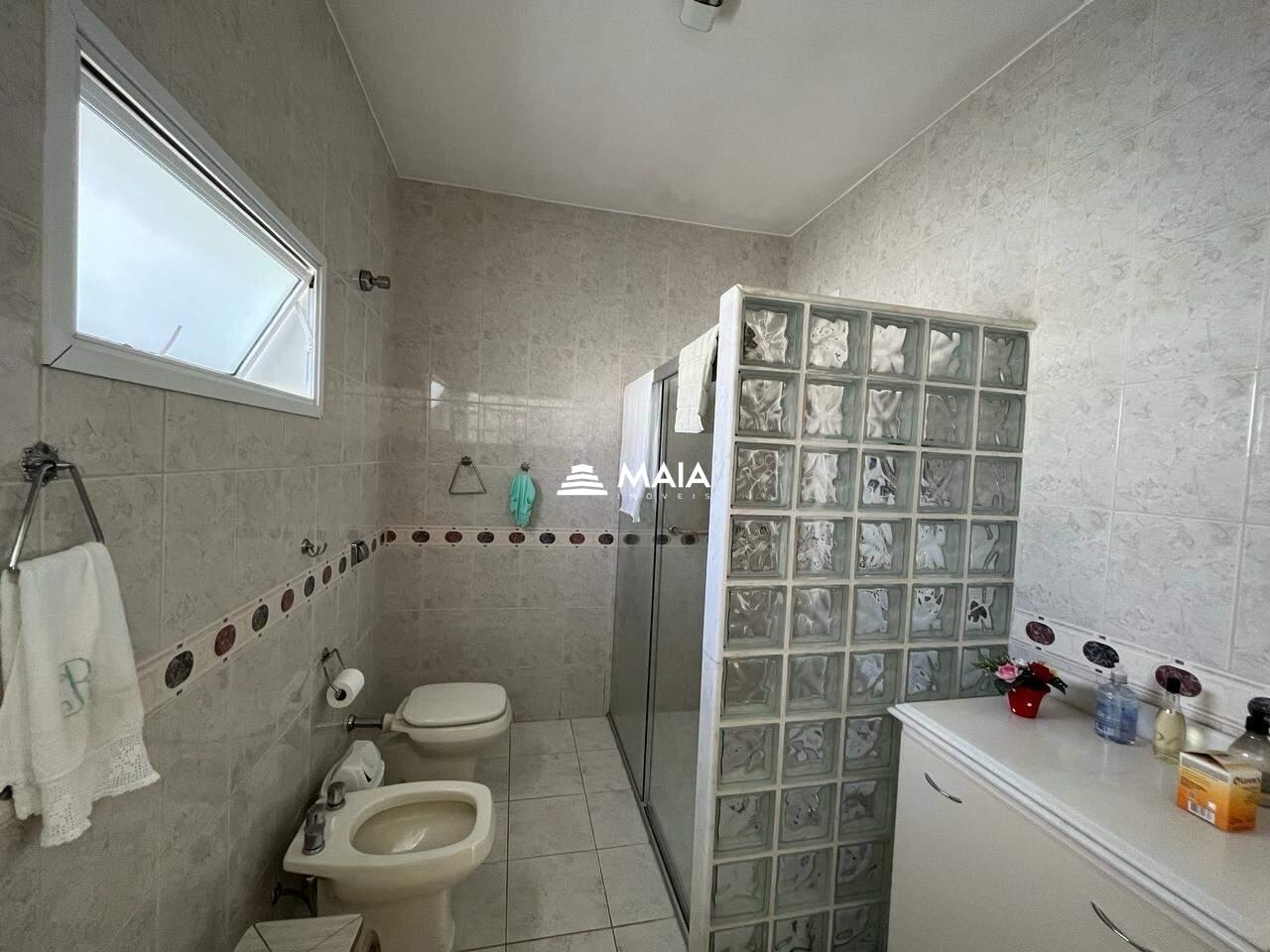 Casa à venda no Centro: 