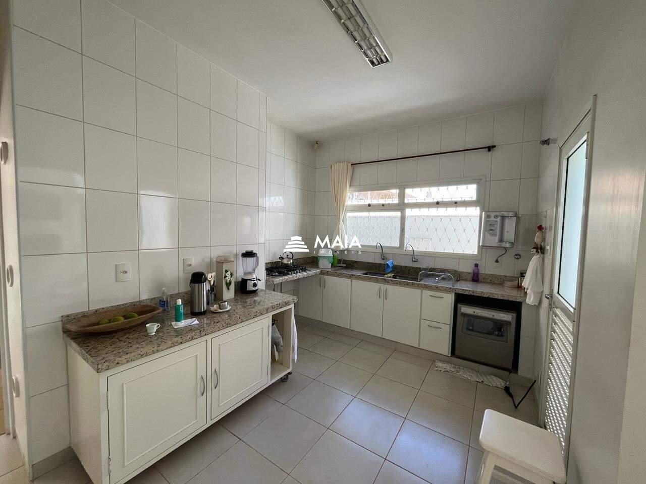 Casa à venda no Centro: 