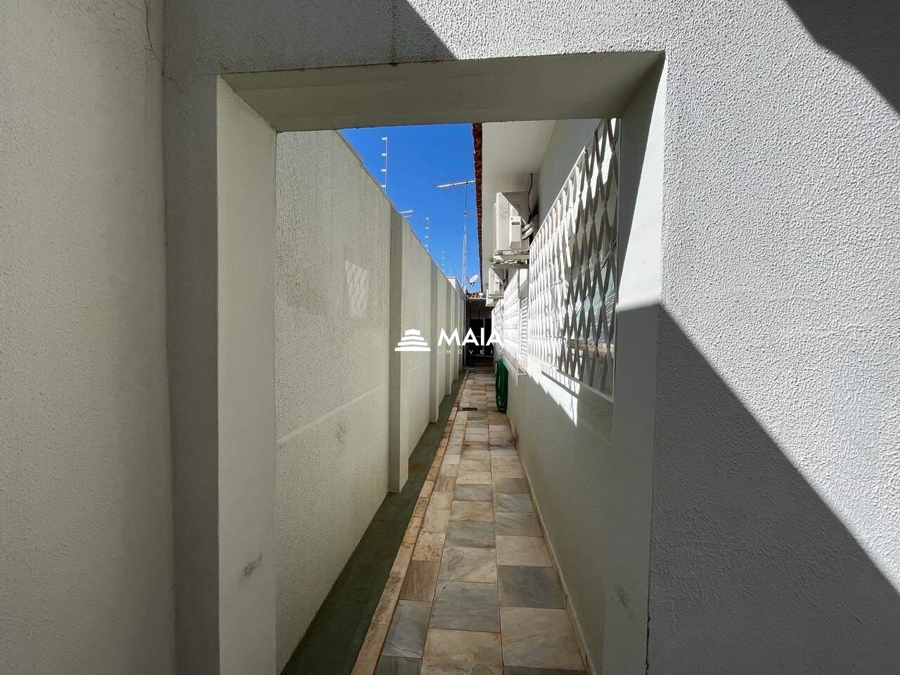 Casa à venda no Centro: 