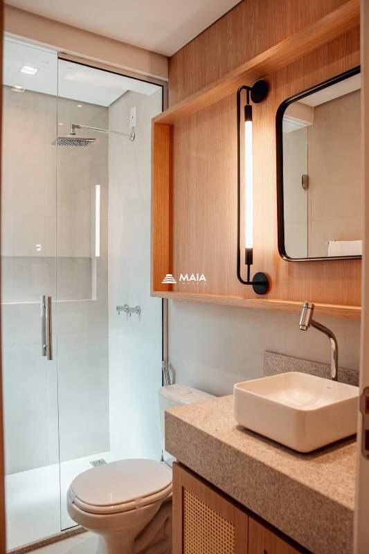 Apartamento à venda no Mercês: 