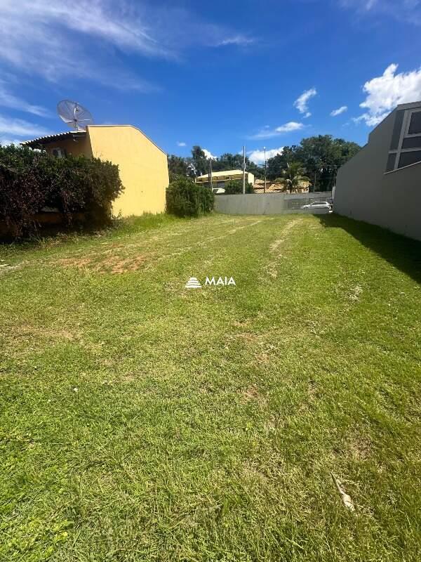 Terreno á venda no Condomínio Morada da Fronteira