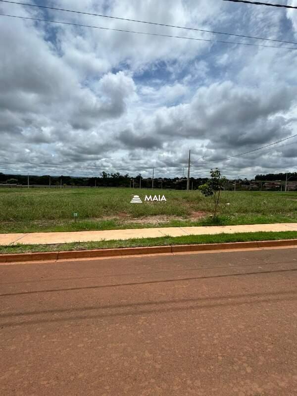Terreno em Condomínio à venda no Ayat, Club Residence II: 
