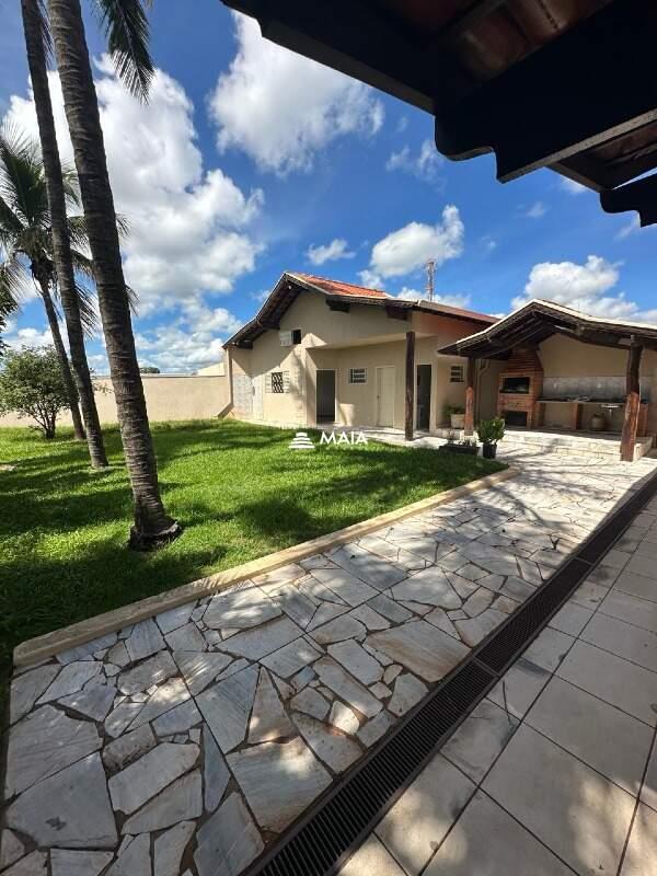 Casa à venda no Santos Dumont: 