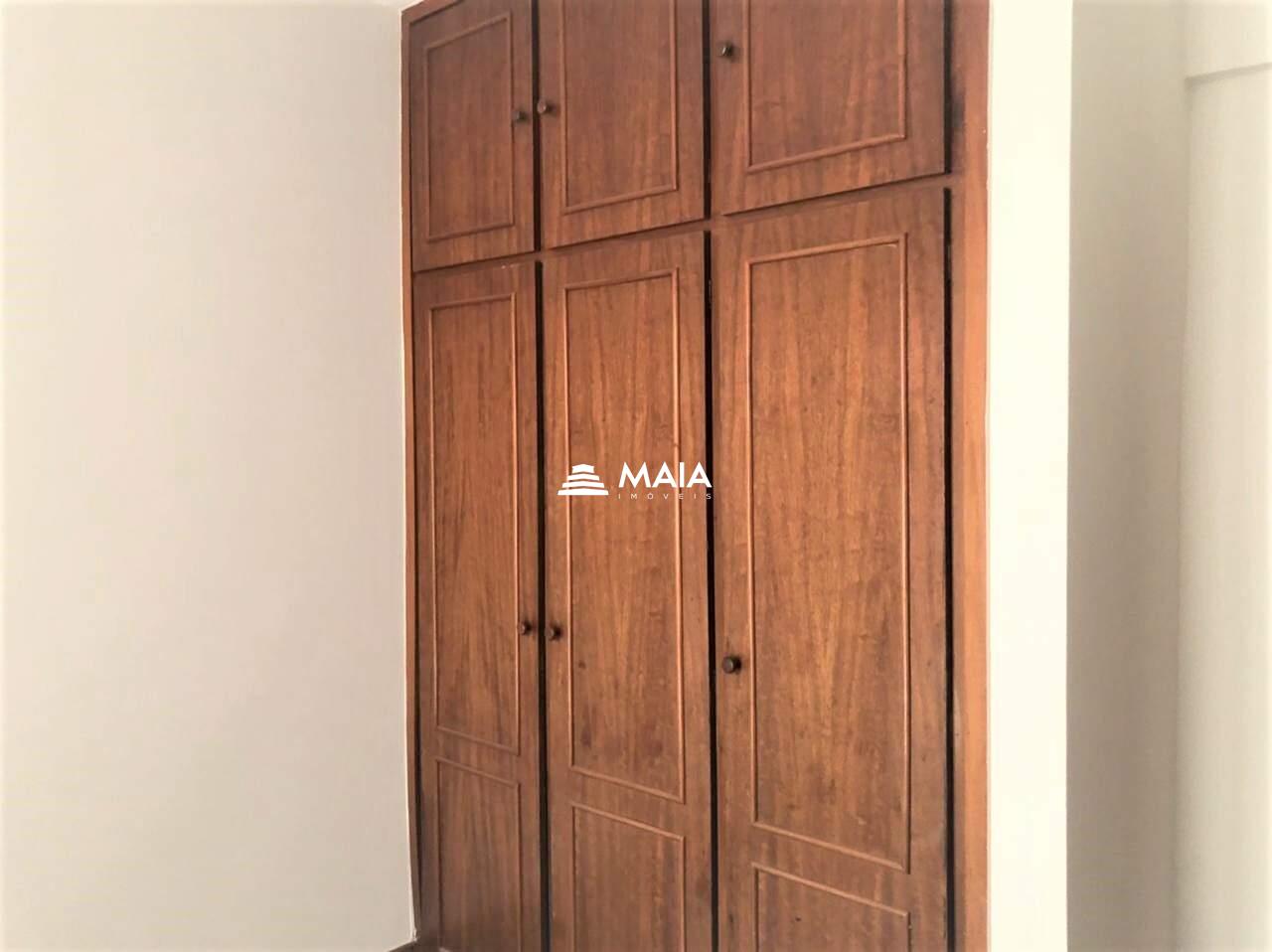 Apartamento à venda no Mercês: 