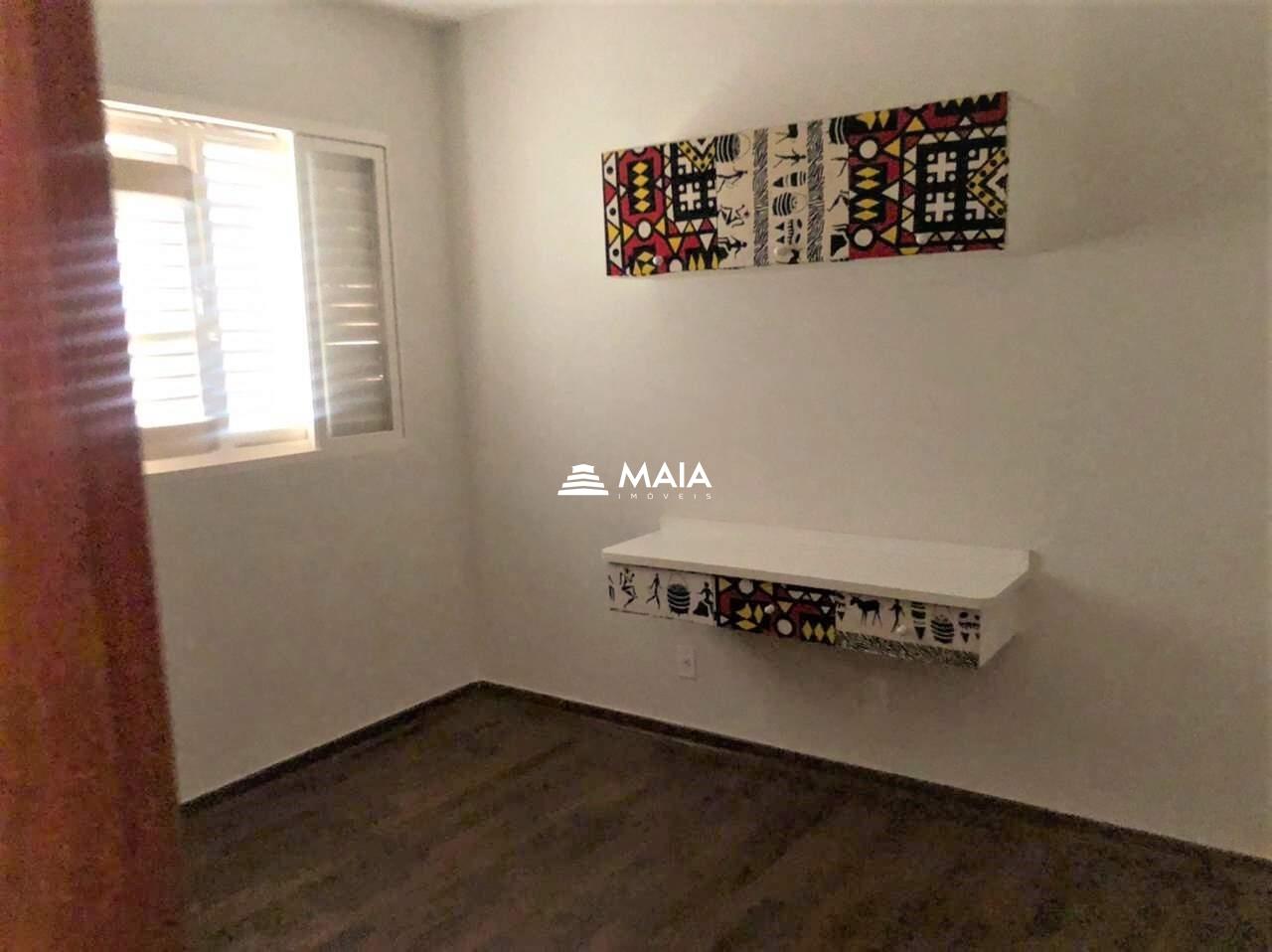 Apartamento à venda no Mercês: 