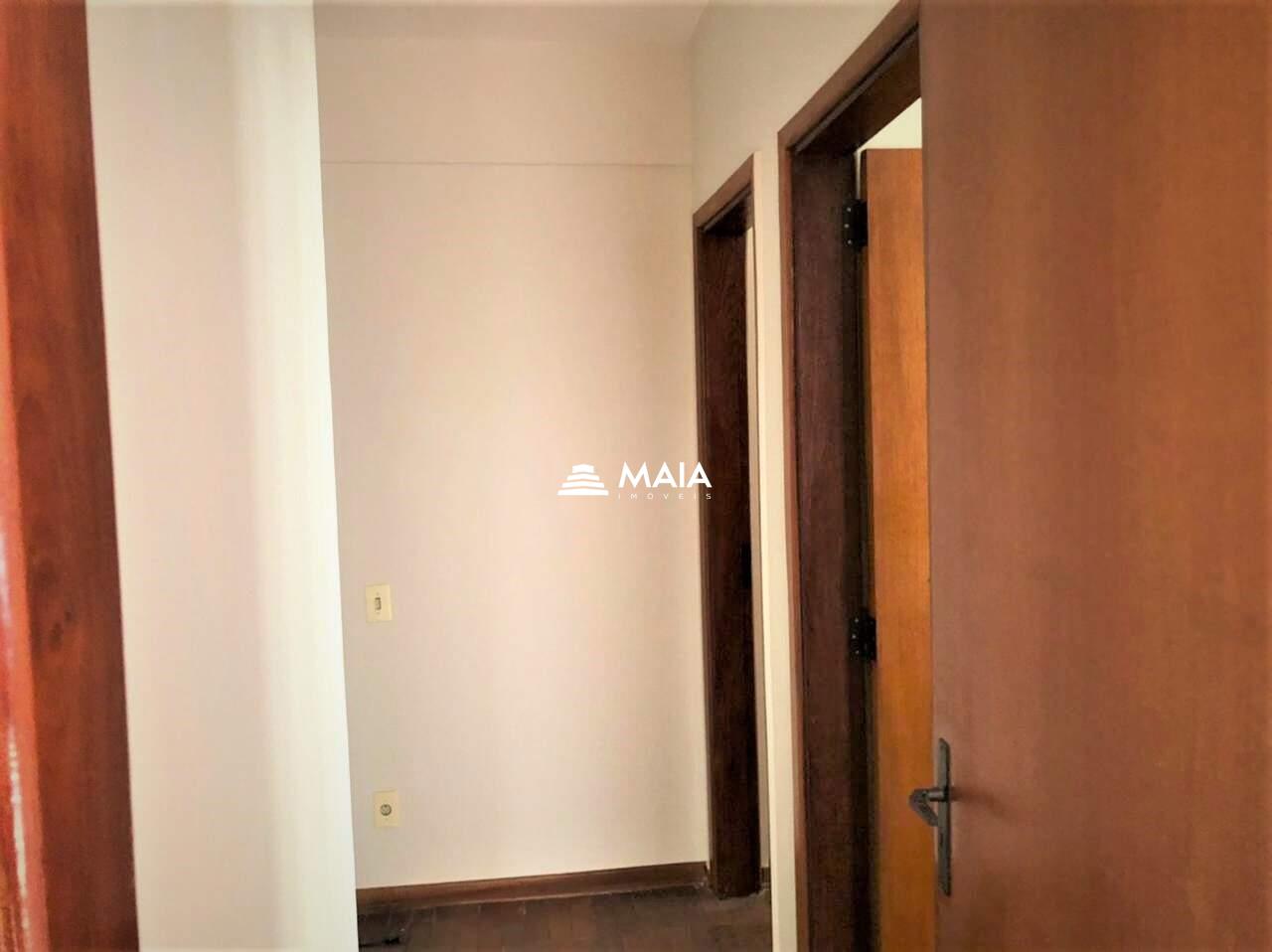 Apartamento à venda no Mercês: 