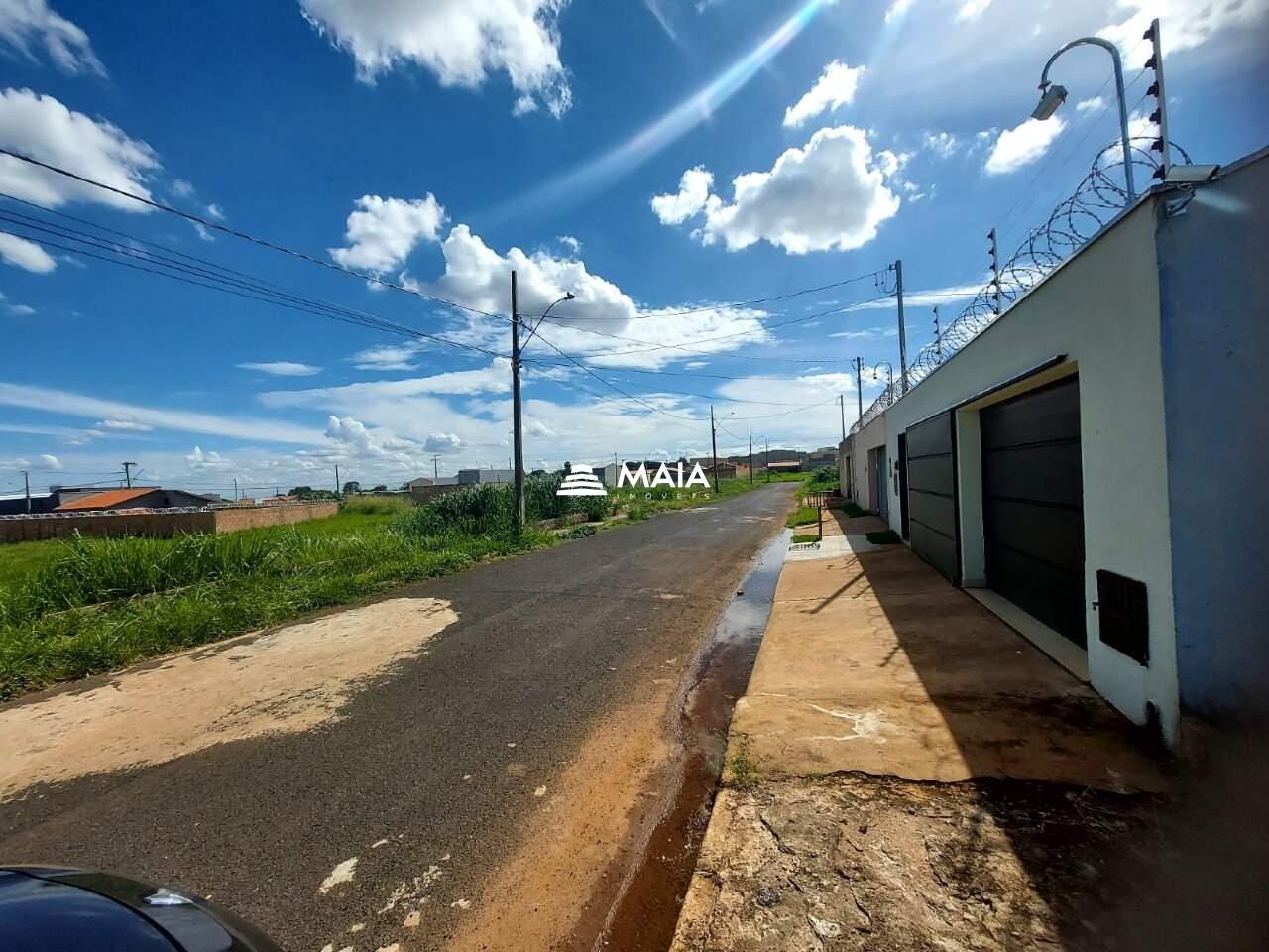 Terreno/Área à venda no Jardim Maracanã: 