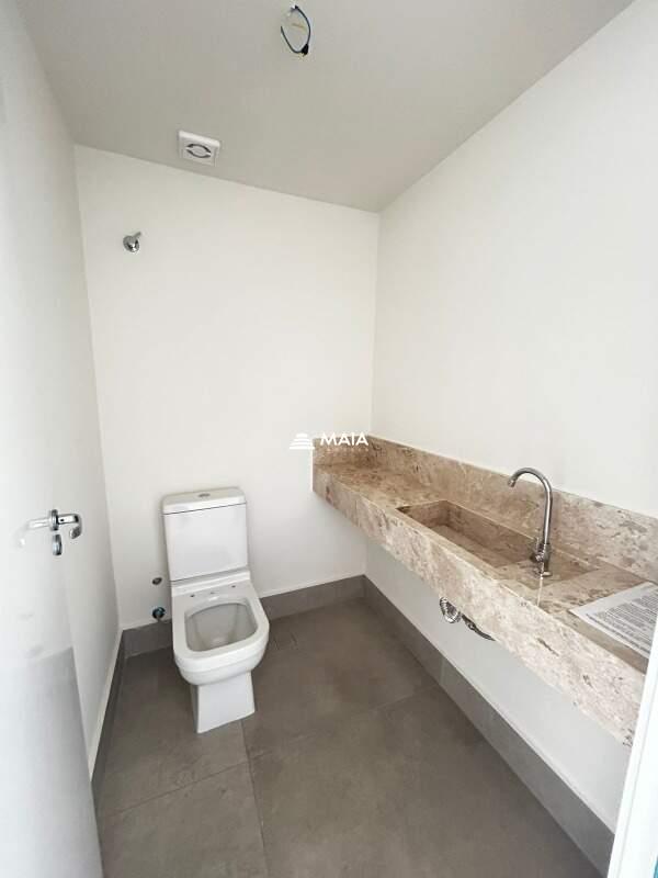 Apartamento à venda no Jardim do Lago: 