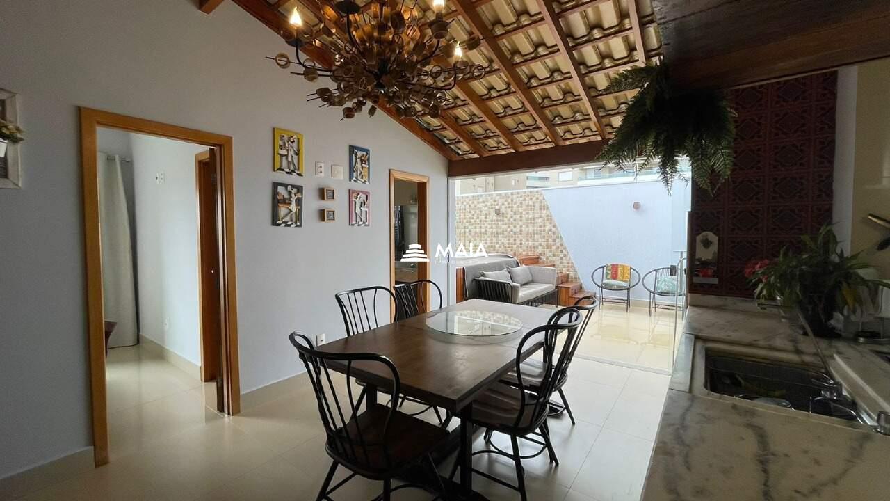 Apartamento à venda no Santa Maria: 