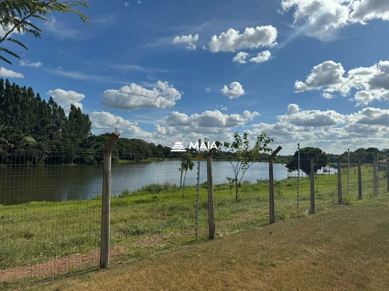 Terreno em Condomínio à venda no Jockey do Lago: 