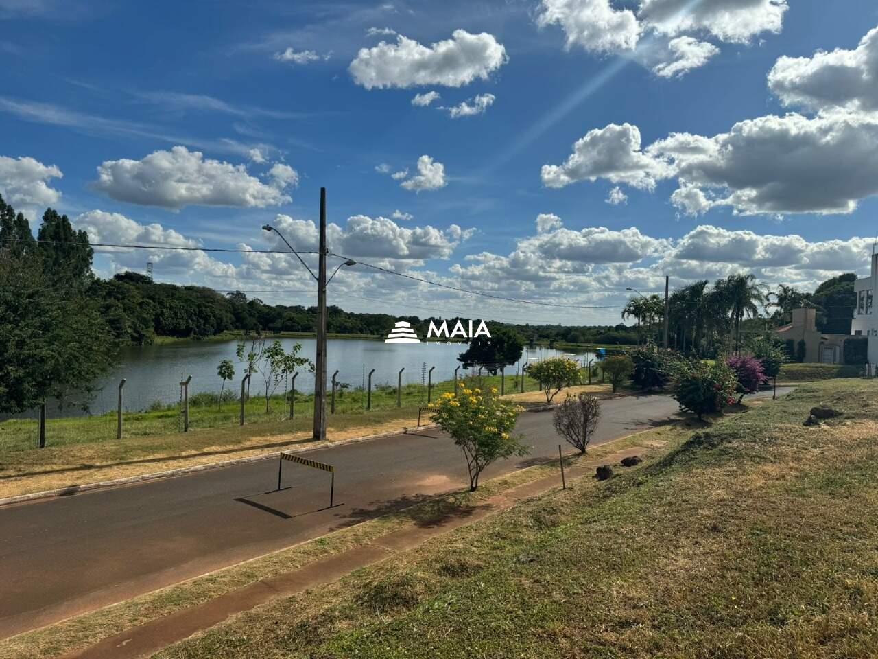 Terreno em Condomínio à venda no Jockey do Lago: 