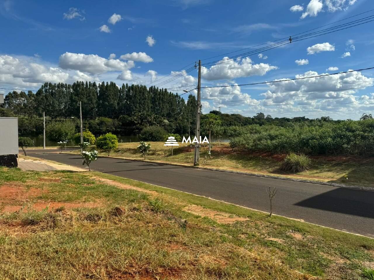 Terreno em Condomínio à venda no Jockey do Lago: 