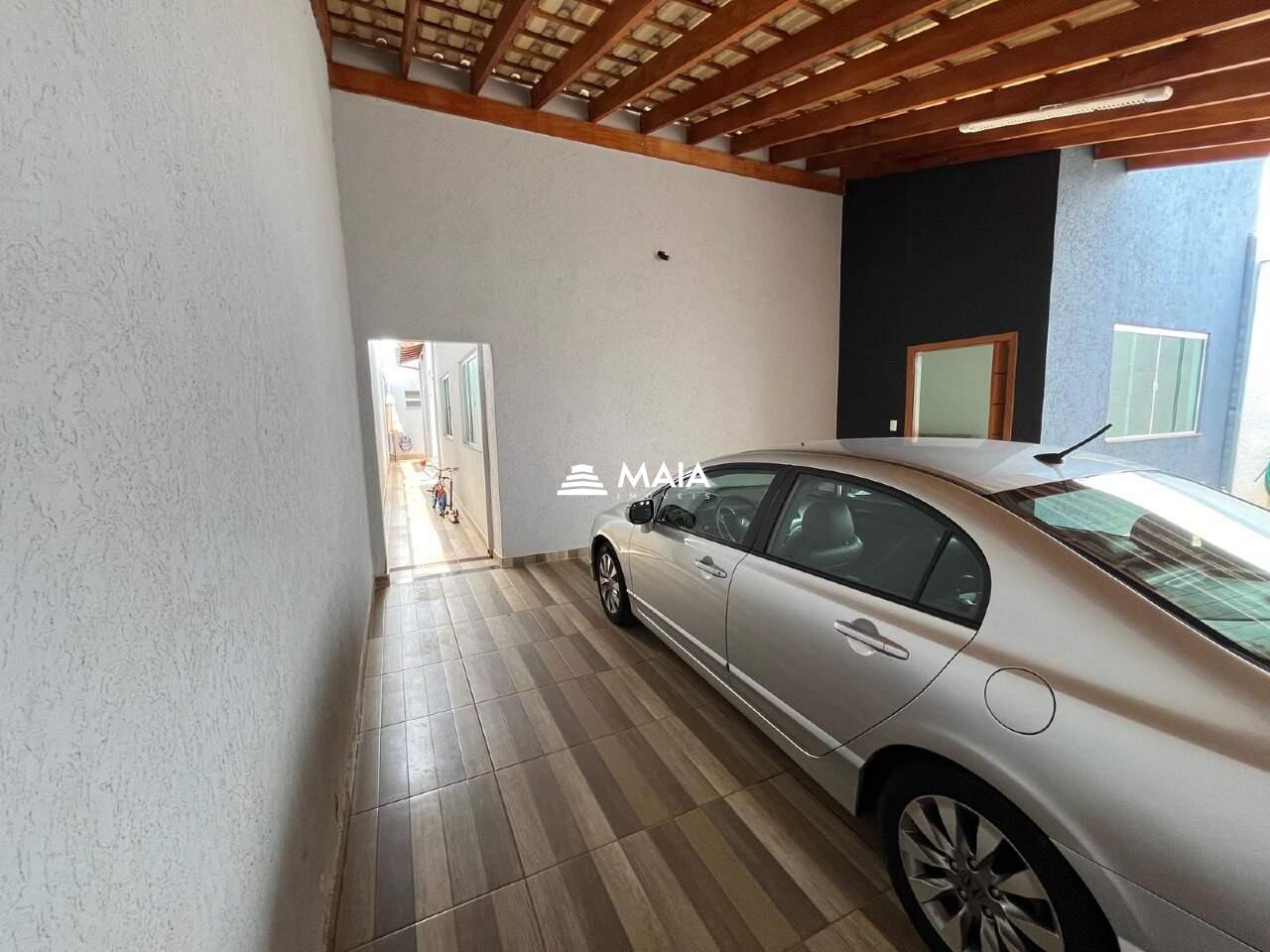 Casa à venda no Jardim Nenê Gomes: 