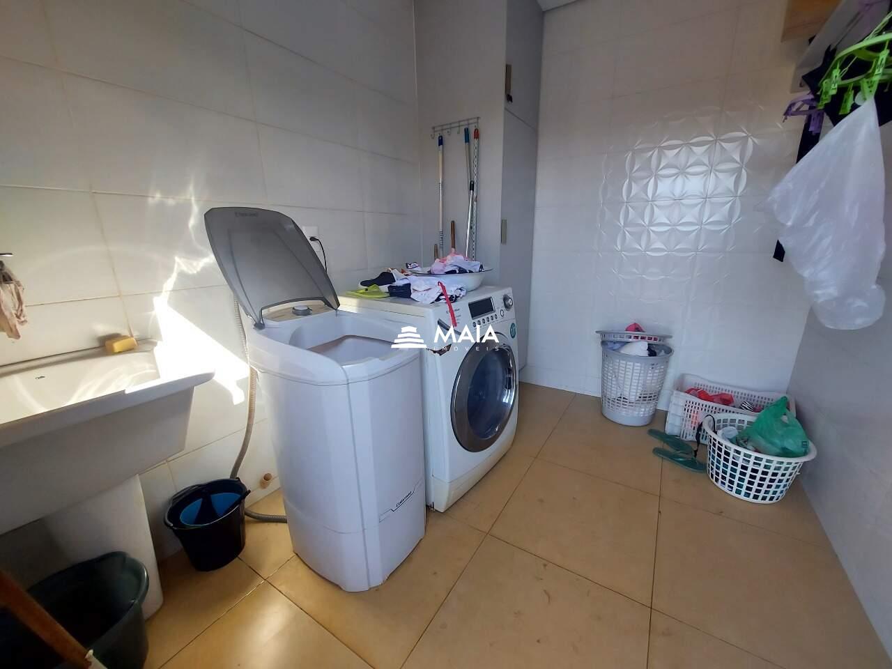 Casa de Condomínio à venda no Residencial Mário de Almeida Franco: 