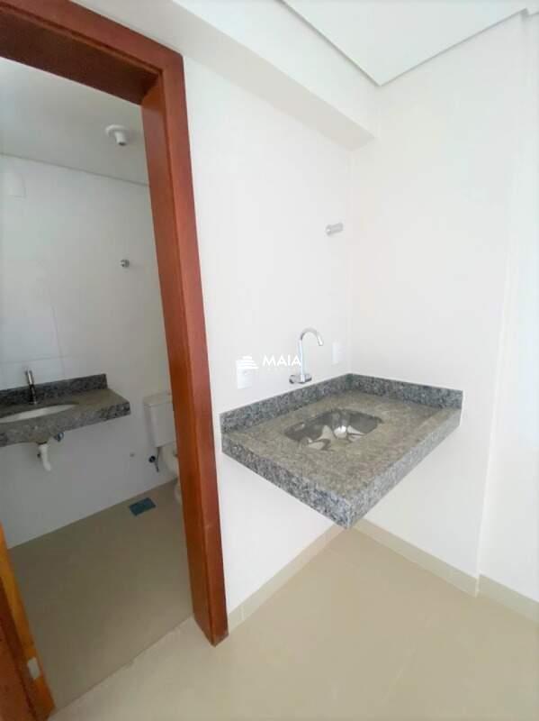 Comercial à venda no Santa Marta: 