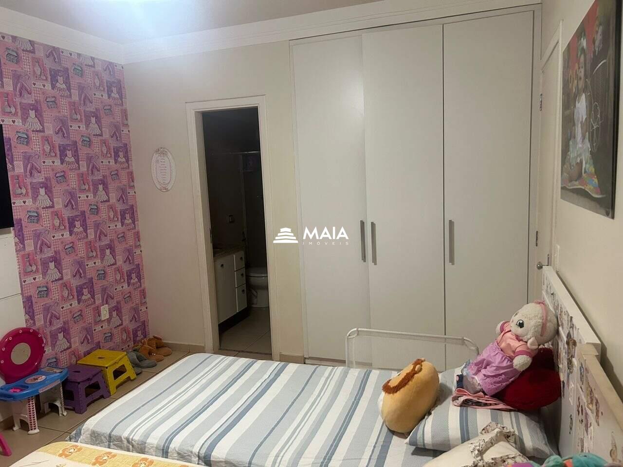 Apartamento à venda no Mercês: 