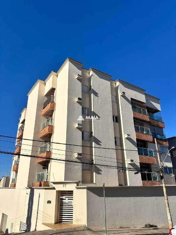 Apartamento à venda no Mercês: 